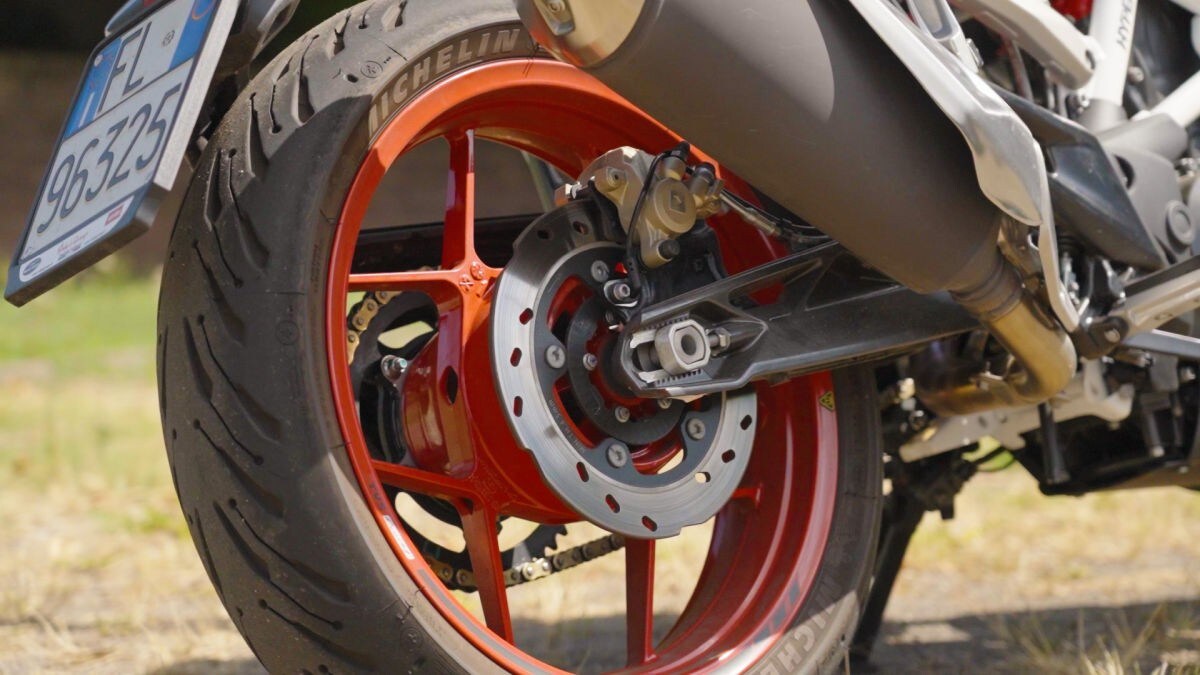 La TVS RTR 310 è la prova evidente che gli indiani sanno fare (bene) anche le moto sportive